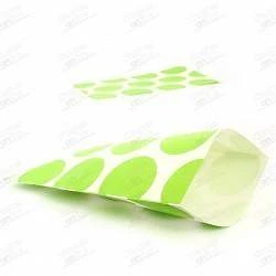 Comprar Bolsa Candy papel puntos verde kiwi (10) en Masfiesta.es. Artículos de fiesta y decoración